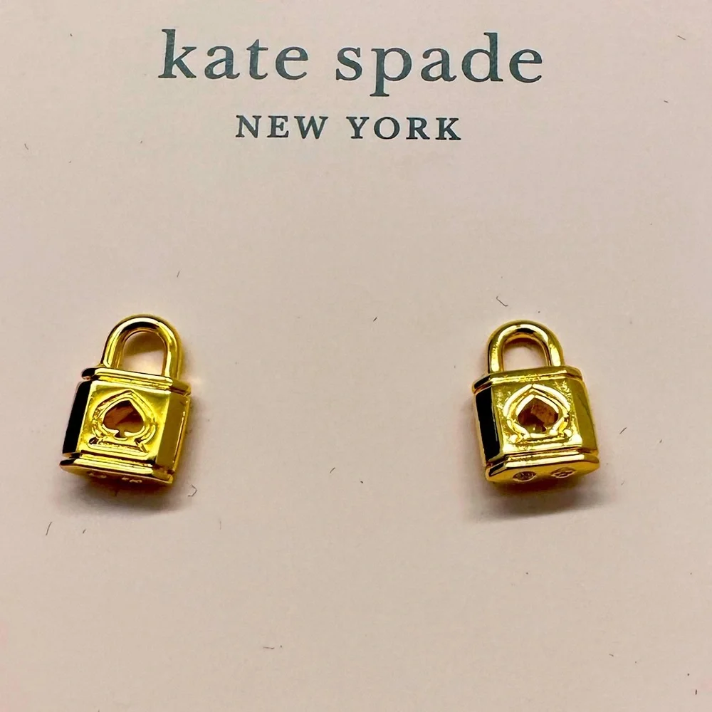 NWOT Kate Spade ♠️ 🔒 studs earrings